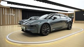 Toyota entwickelt seine Modelle (im Bild bZ7) für den chinesischen Markt – wie VW – mittlerweile in China. Doch im Gegensatz zu Volkswagen gehen die Japaner die aggressiven Preise des Wettbewerbs mit. (Bild: Toyota)