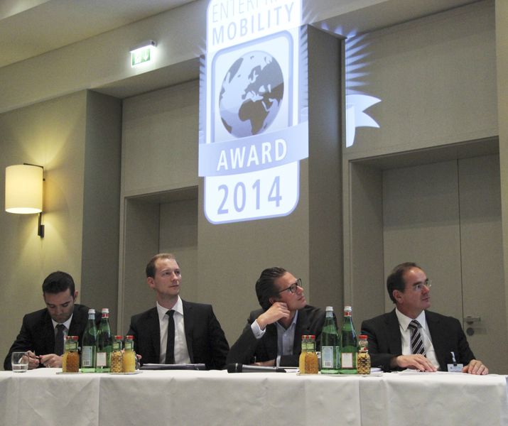 Die Jury ließ noch einmal alles auf sich wirken, dann wurden die Top-Platzierten ausgezeichnet. ()