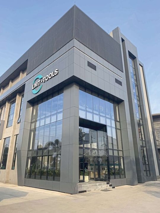 The new production facility in Pune is being set up on the existing LMT Group campus.(Source:  Fette Compacting)