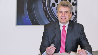 Carsten Schulze: "Mit dem Einsatz von Hochenergiematerialien für die magnetischen Aktivteile eines Motors wird deutlich Volumen reduziert."  (Bild: Harmonic Drive)