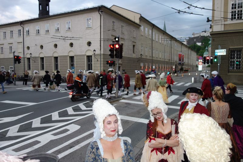 Auf geht es zum Restaurant Carpe Diem. (Bild: IT-BUSINESS)