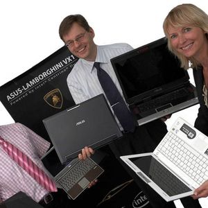 Durch leistungsstarke Technik und manchmal ausgefallenes Design zählt Asus im Marktsegment der Laptops und 
Notebooks zu den Weltmarktführern.