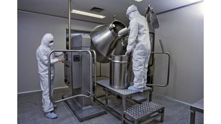 In den regulierten Industrien muss der Planer interne wie externe Regularien beachten. (Bilder: Triplan)