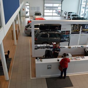 (Achter/»kfz-betrieb«)