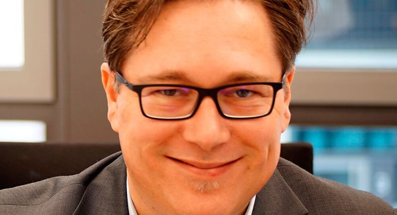 Comsol-Geschäftsführer Thorsten Koch: „Ein Trend sind die Large Language Models und KI-gestützte Automatisierungen, die zunehmend an Bedeutung gewinnen. Hier sehen wir großes Potenzial für unsere Branche.“(Bild:  Comsol)