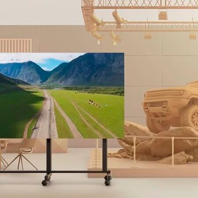 Der Fokus der erweiterten Partnerschaft liegt inbesondere auf Chief. Hier zu sehen die Chief TiLED Off-the-Wall dvLED-Montagelösungen (Bild: Legrand AV)