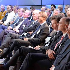 Zahlreiche Branchen-Größen waren vor Ort.(Bild:  Wehner / »kfz-betrieb«)