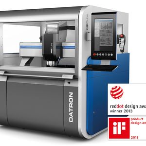 Die Datron AG, ein führender Hersteller kompakter CNC-Fräsmaschinen, hat zum zweiten Mal den red dot design award erhalten: Der südhessische Maschinenbauer erhielt für das Produktdesign seiner Fräsmaschine Datron M8Cube die international anerkannte Auszeichnung.