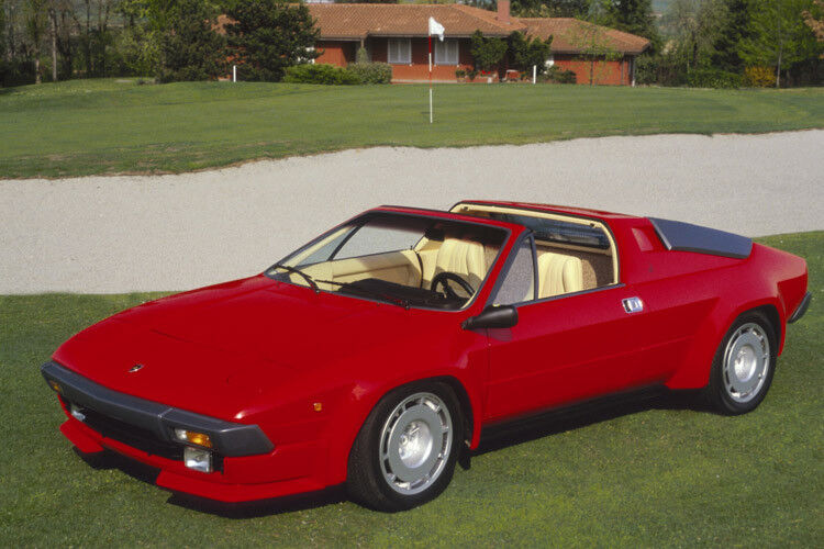 Fast schon zivil: der 1981 vorgestellte Jalpa. (Foto: Lamborghini)