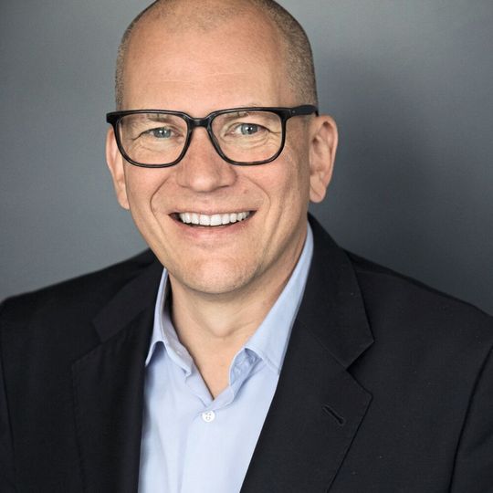 Marcus Willand sprach mit uns über die profitabelsten Einsatzszenarios des autonomen Fahrens. Er ist Partner bei der Management- und IT-Beratung MHP.(Bild:  MHP)