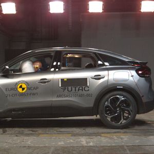 Dagegen gab es für den neuen Citroën C4 nur vier Sterne.(Bild:  Euro NCAP)