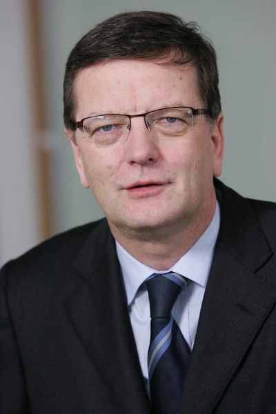 Autor Dr. Hans-Jörg Grundmann leitet als CEO die Mobility Division im Industry Sector der Siemens AG. (Archiv: Vogel Business Media)
