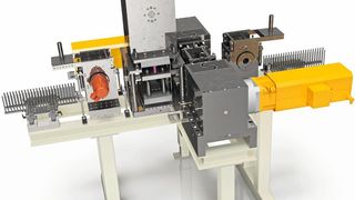 Gratfreies Stanzen von Kunststoffen ist bisher nicht in einem Hub möglich. Während etwa PVC bei hohen Geschwindigkeiten gratfrei gestanzt wird, ist es bei PC-ABS umgekehrt: Je höher die Geschwindigkeit, desto mehr Grat und Flitter entstehen. Deshalb hat Stanova Stanztechnik ein innovatives Werkzeug entwickelt, das eine Nachbearbeitung nach dem Stanzen beider Polymere obsolet macht. In einer Anlage des Typs Powerspee ist das Werkzeug im Einsatz. (Stanova)