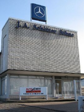 Haupteingang von J.A. Schlüter Söhne am Ausschläger Billdeich heute. (Archiv: Vogel Business Media)