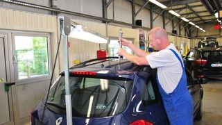 Auch der Bereich Smart-Repair ist aktiver Teil des Serviceangebots der Berliner Renault-Niederlassung. (Foto: Dominsky)