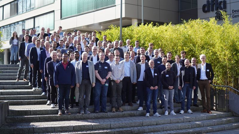 Teilnehmerinnen und Teilnehmer des sechsten AAS-Anwendertreffens am 26. Februar 2026 bei der SmartFactory-KL(Bild:   SmartFactory-KL)