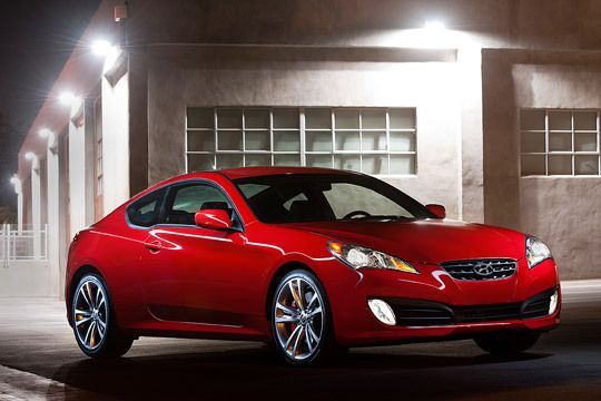 Zusammen mit dem ix20 kommt auch das Genesis Coupé zu den deutschen Händlern. (Archiv: Vogel Business Media)