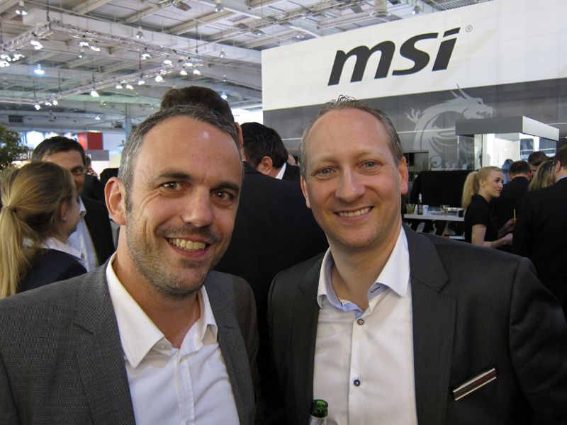 (v. l.) Andreas Doelker, ZyXel, und Mirko Rusch, Buffalo (Bild: IT-BUSINESS)