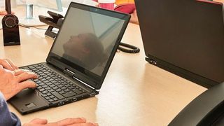 Wie lassen sich Nutzeridentitäten und Passwörter effizient verwalten?  (Deutsche Telekom)