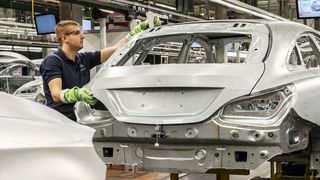 Elektroautos sind wesentlich einfacher zu bauen als Fahrzeuge mit Verbrennungsmotor. (Daimler)