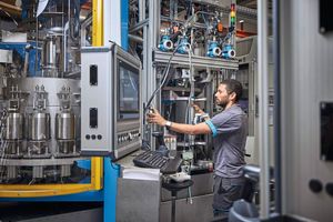 Thirty Years Proven Calibration Competence || Picture 2 / 3