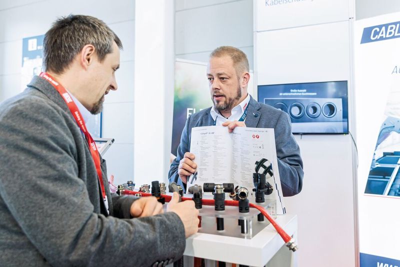 Zum zehnten Mal findet in diesem Jahr die Easyfairs in Friedrichshafen statt. Dabei hat die Fachmesse für Industrieautomation der Bodensee-Region eine beachtliche Entwicklung genommen: von ursprünglich 84 Ausstellern im Jahr auf über 350 in 2024. (Bild: Easyfairs)