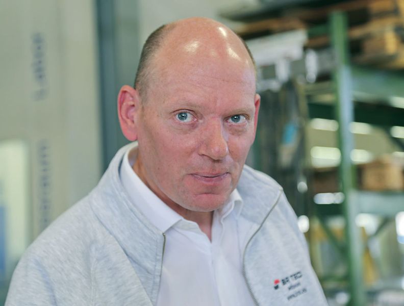 «Wir müssen uns auf unsere Stärken konzentrieren, raus aus der Komfortzone und schauen, wo die Möglichkeiten sind. ... die traditionelle Fertigung ist zwar weiterhin wichtig, aber wir müssen unser Businessmodell überdenken», Jan Koop, Inhaber BR Tec AG.   (Anne Richter, SMM)