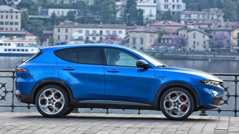 Unterm Alfa steckt die gleiche Technik wie beim Jeep Compass und Renegade. (Bild: Alfa Romeo)
