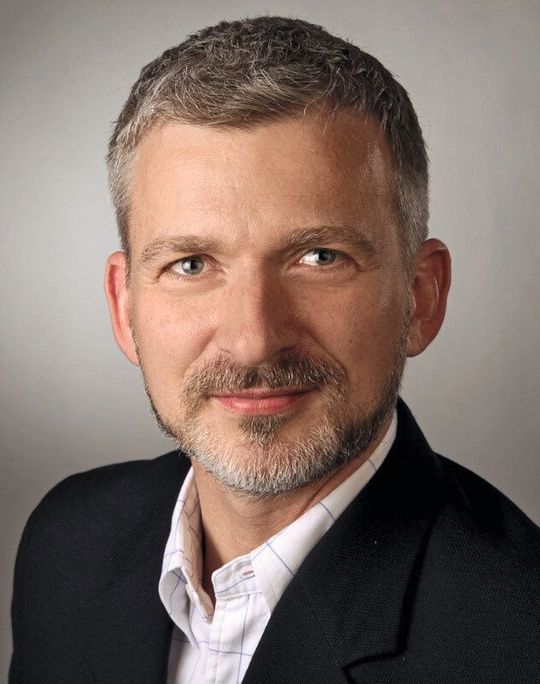 „Die Digitalisierung im Gesundheitswesen ist notwendig und gleichzeitig komplex, ein erfahrener IT-Dienstleister kann hier wertvolle Unterstützung leisten“, sagt Marten Neubauer, Field Director Healthcare bei Dell Technologies in Deutschland.(Bild:  Dell Technologies)