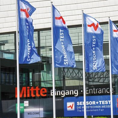 Die Sensor+Test setzt gezielt auf Spezialisierung. Sensorik, Mess- und Prüftechnik stehen im Mittelpunkt, Besucher finden gebündelt alle relevanten Innovationen. (Bild: Bischof und Broel)