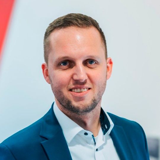 Jochen Mall: „Unsere Lösung bietet eine bis zu sieben Mal höhere Erkennung von Prozessanomalien.“(Bild:  MHP)