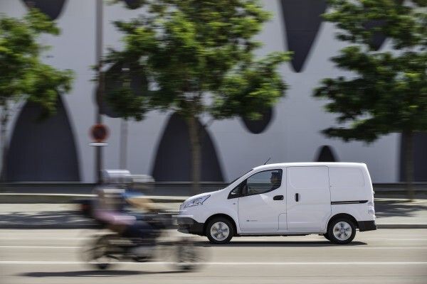 Der elektrische Kleintransporter Nissan e-NV200 verbindet das Beste aus zwei Welten (Nissan)