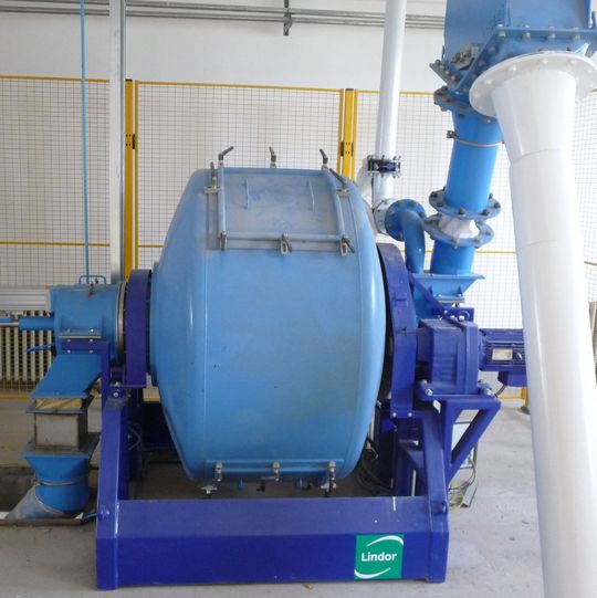 Der Mischer wurde für eine spätere Nachrüstung mit einem Flüssigkeitsinjektor ausgerüstet. (Bild:  Lindor)