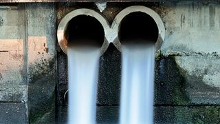 Wer sein Abwasser aufbereitet, schützt nicht nur die Umwelt, sondern kann dabei auch Wertstoffe zurückgewinnen. (Bild: jirapong - Fotolia.com)