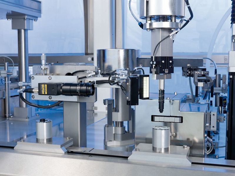 Kameraprüfung eines Skalenrohres für einen Injektionspen. (Teamtechnik)