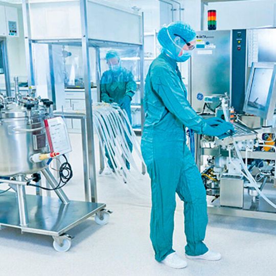 Rentschler Biopharma ist ein führendes Auftragsentwicklungs- und Produktionsunternehmen (CDMO) und ausschließlich auf Kundenprojekte fokussiert. (Bild:  Rentschler Biopharma)