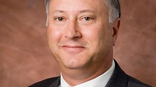 John Palmour, CTO Wolfspeed: „Dieser Baustein erreicht die industrieweit niedrigste Gütezahl unter den SiC-MOSFET-Bausteinen bei 1200 V.“ (Cree)