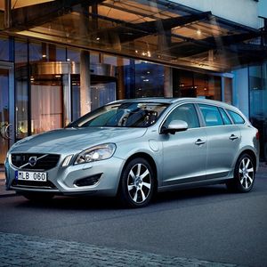 Im Modelljahr 2014 will Volvo die Stückzahlen für den V60 Plug-in-Hybrid auf 4.000 bis 6.000 Einheiten pro Jahr setzen.