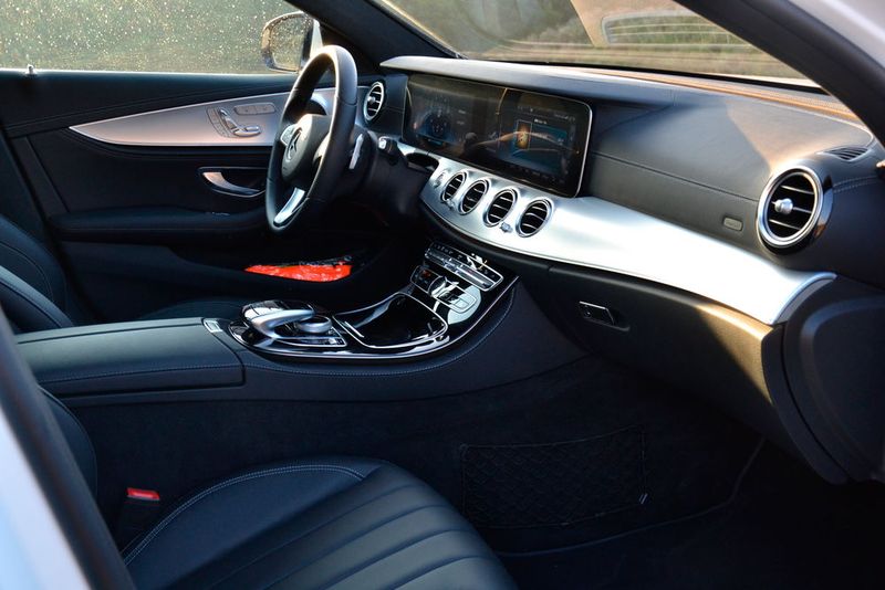 Nachdem der Beifahrer hier … (Bild: Michel / »kfz-betrieb«)