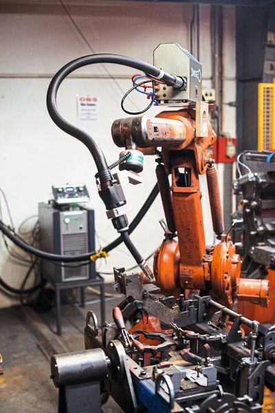 Roboteranlage. (Dinse)