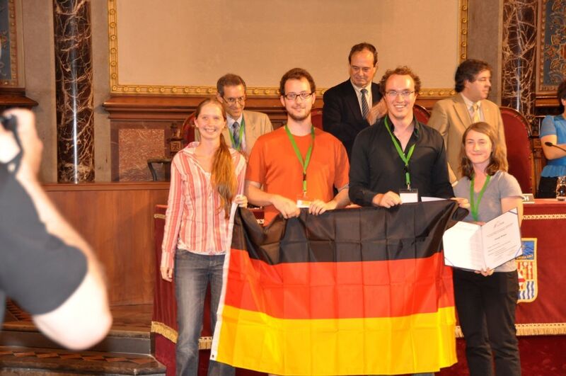 Quasimodo-Team des Lehrstuhls gewinnt internationalen Studierendenwettbewerb iCAN´13 in Barcelona (Bild: LMT)