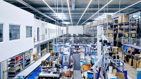 Moderne Logistikzentren, wie hier am Bizerba-Standort in Balingen, setzen auf hochautomatisierte Versandprozesse. (Bild: Bizerba)