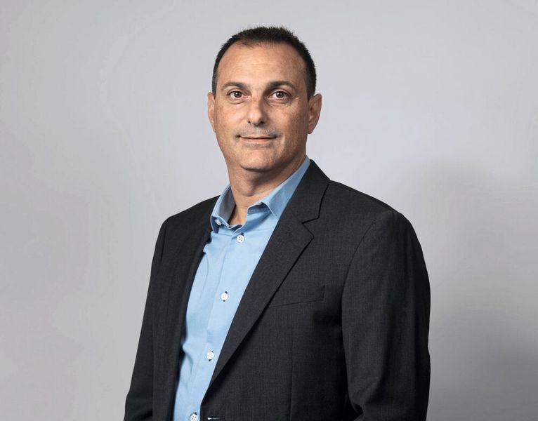 Nicolino Casula, directeur des ateliers chez Scheuchzer.  (Source : Scheuchzer SA)