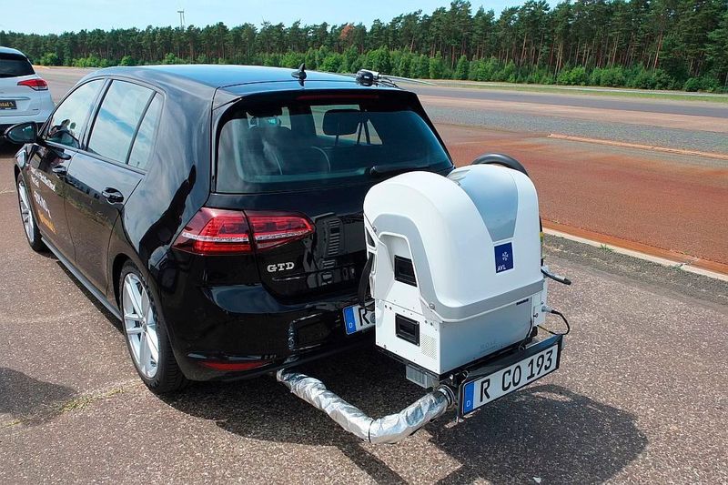 Mit dem PEMS-Gerät zeigte Continental die Leistungsfähigkeit des „Super Clean Electrified Diesels“. (Jan Rosenow)