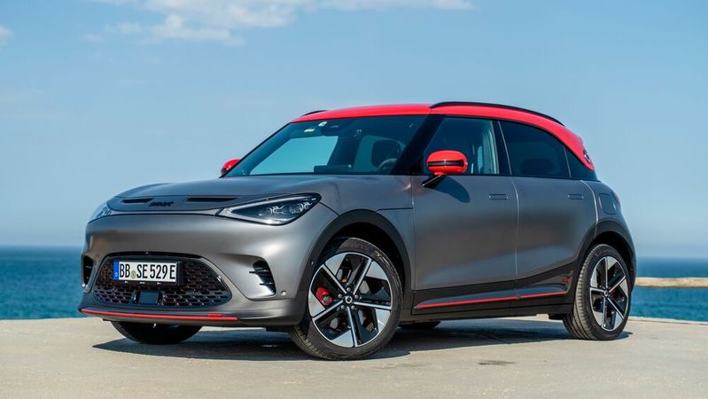 Mit staatlicher E-Auto-Förderung kann der Kaufpreis für den Smart #1, hier die starke Brabus-Version, um 12.000 Euro sinken.(Bild:  Smart)