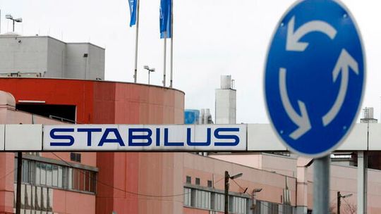 Klingt paradox – Stabilus berichtet, dass weitere Stellen abgebaut werden sollen und gleichzeitig werde das Werk Koblenz für zig Millionen Euro modernisiert, wie die dpa erfahren hat.(Bild:  dpa)