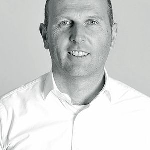 Seit der Gründung im Jahr 1999 hat Dr. Ingo Ederer Voxeljet zu einem führenden Anbieter von 3D-Druckern für Kunden aus Industrie und Wirtschaft aufgebaut.