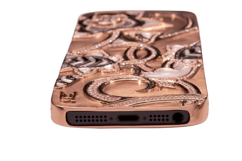 Die Öffnung verrät den eigentlichen Zweck: Eigentlich ist es „nur“ ein Smartphone-Zubehör. (Bild: UUnique)