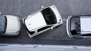Den kleinen, pfiffigen Toyota iQ wollte fast niemand kaufen. (Bild: Toyota)