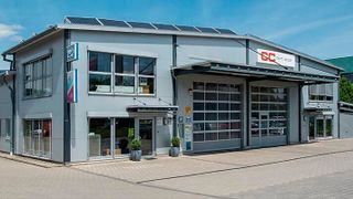 Das neue Karosserie- und Lackierzentrum des Autohauses Kummich. (Bild: Autohaus Kummich)